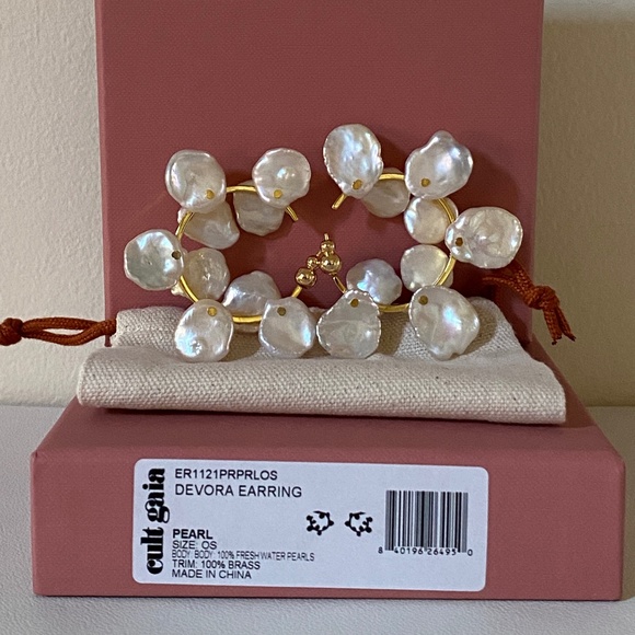 Cult Gaia Devora Keshi Freshwater Post Back Pearl Earrings - Picture 12 of 15